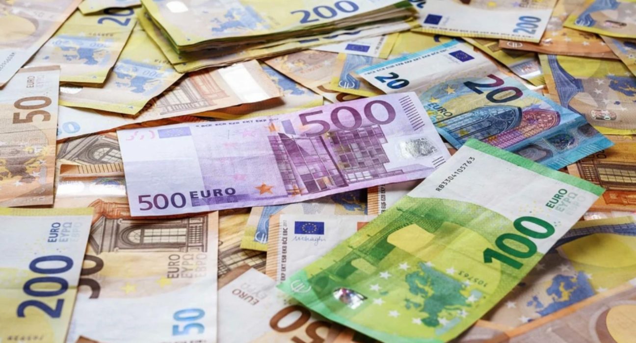 Comisia Europeana Romania primeste 3705 milioane euro din PNRR