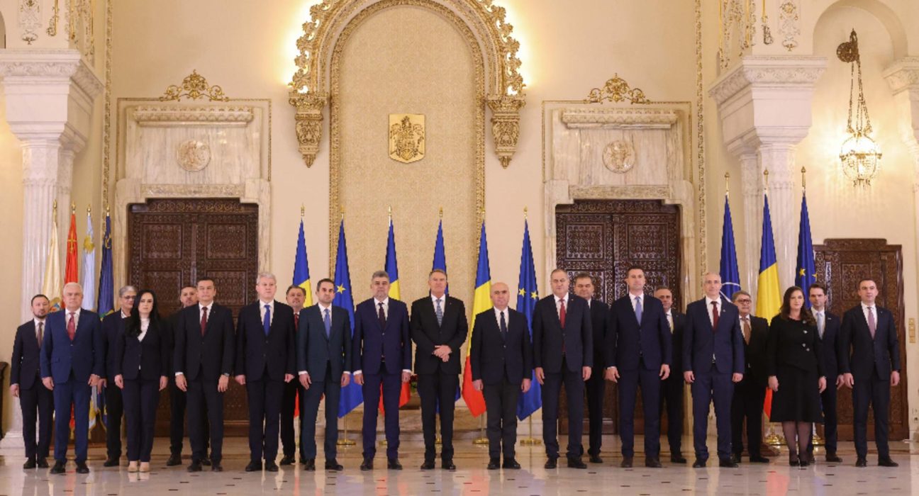 Ordonanta trenulet ce ingheata pensii si salarii discutata vineri in guvern Sute de mii de romani afectati
