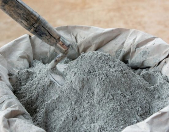 Amenzi uriase pentru multinationalele de materiale de constructii din Romania