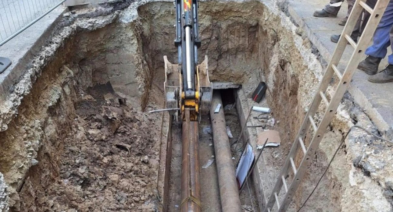 Burduja in conflict cu Nicusor Dan Miza 50 milioane euro pentru termoficarea Bucurestiului