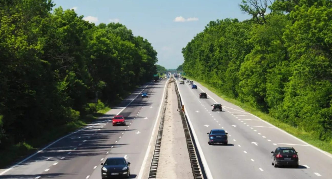 Codul Rutier 2025 Soferii incepatori pot merge pe autostrada