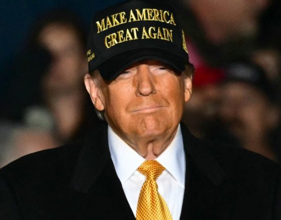 Donald Trump sa razgandit Nu mai impune taxe mari