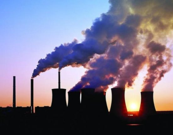 Ministrul Energiei vrea extinderea centralelor pe carbune