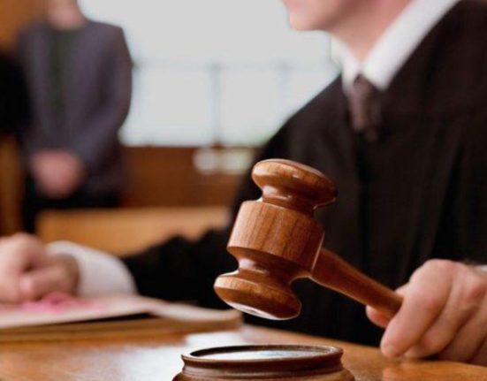 Pensiile romanilor obisnuiti inghetate specialii din Justitie prospera cu venituri de 10 ori mai mari