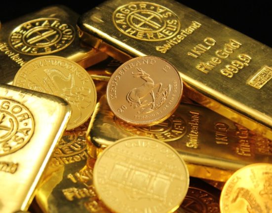 Pretul aurului atinge un record istoric cat platim pe gram
