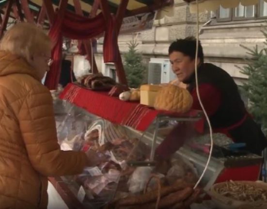 Romanii loviti de scumpiri Alimentele de baza mai scumpe ca niciodata