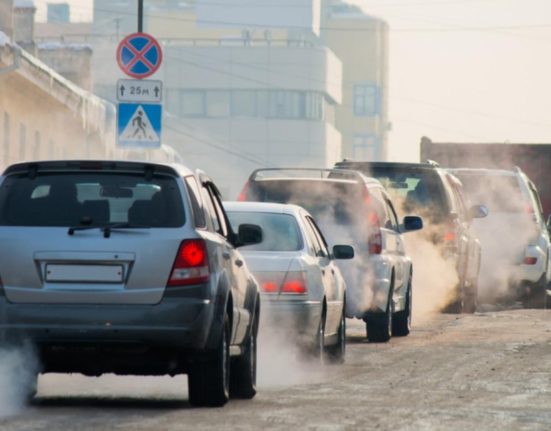 2025 anul taxei auto pentru masinile poluante