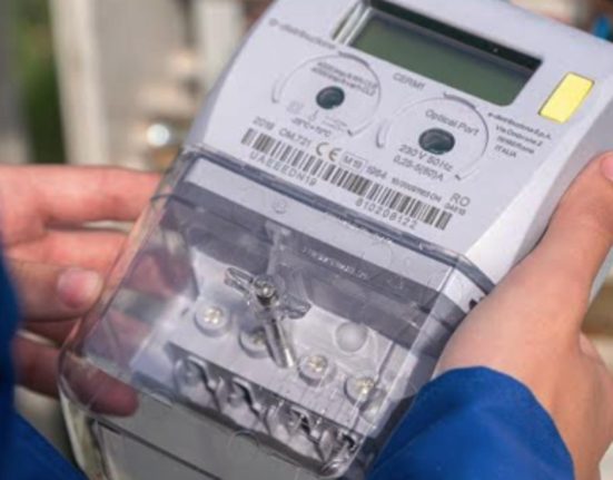 Avertisment pentru utilizatorii contoarelor inteligente evita taxele suplimentare
