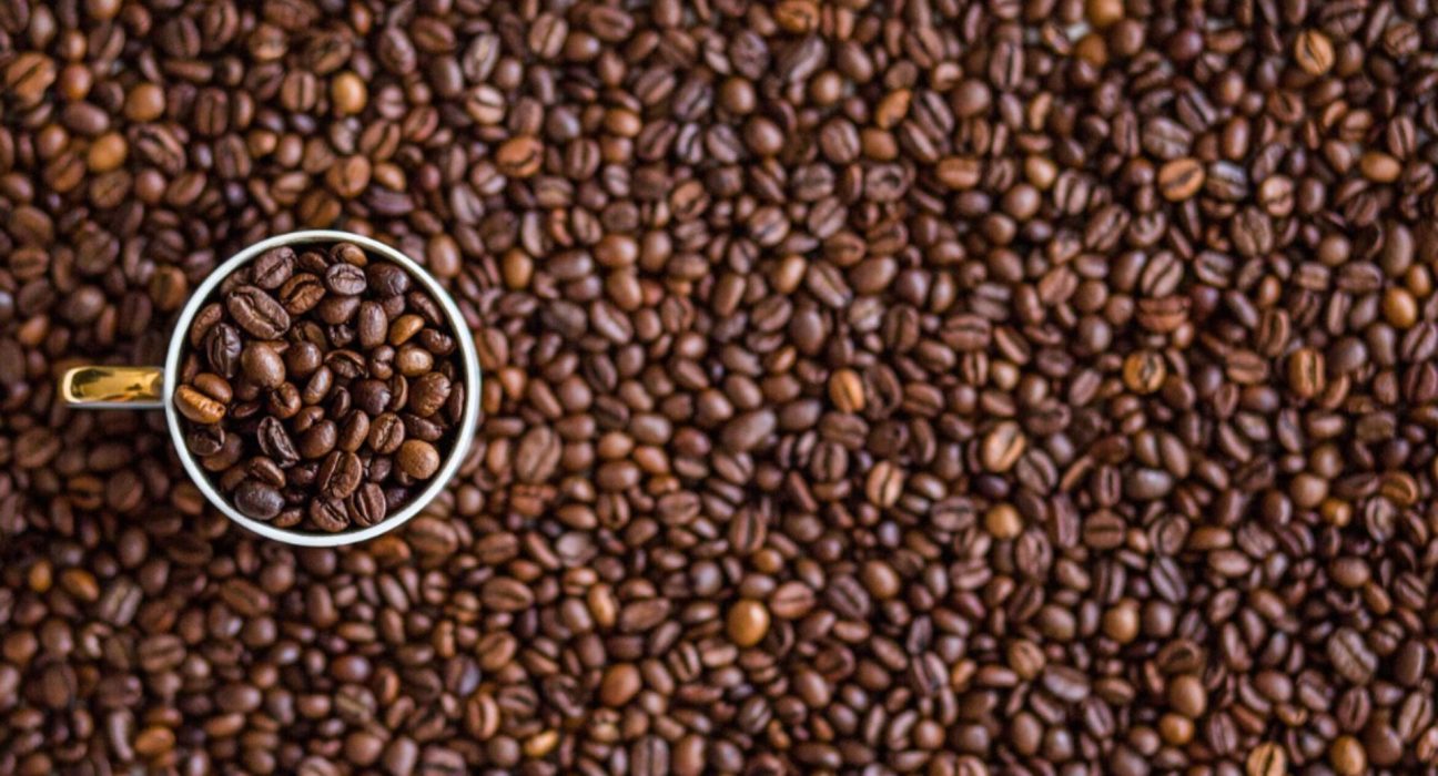 Cafeaua lux cat va costa in 2025