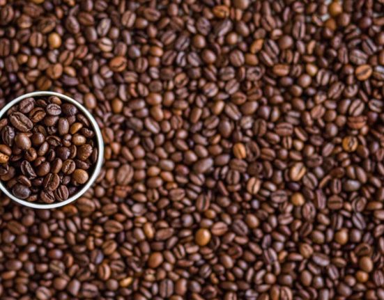 Cafeaua lux cat va costa in 2025