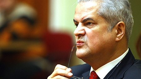 Campania Realitatea PLUS Romania furata la bucata Privatizarea Petrom