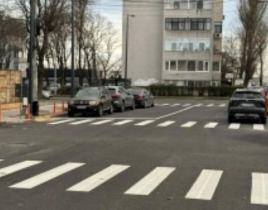 Codul Rutier 2025 Obligatia opririi la trecerea cu scuar