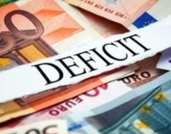 Deficitul bugetar a crescut cu peste 3 miliarde