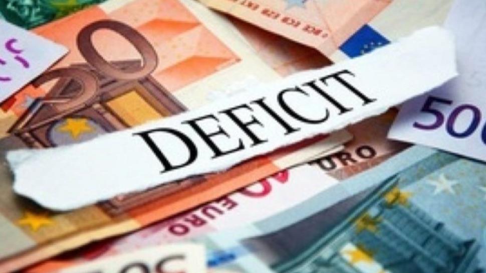 Deficitul bugetar a crescut cu peste 3 miliarde