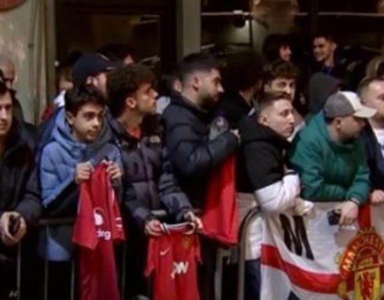 Dezamagirea fanilor din Bucuresti dupa ignorarea completa a jucatorilor Manchester United