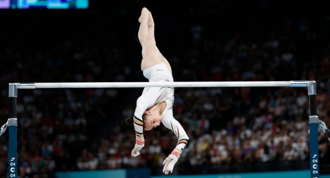 O alta gimnasta din lotul Romaniei pleaca in SUA