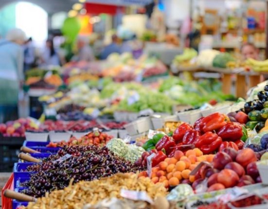 Deficitul balantei comerciale al Romaniei creste semnificativ