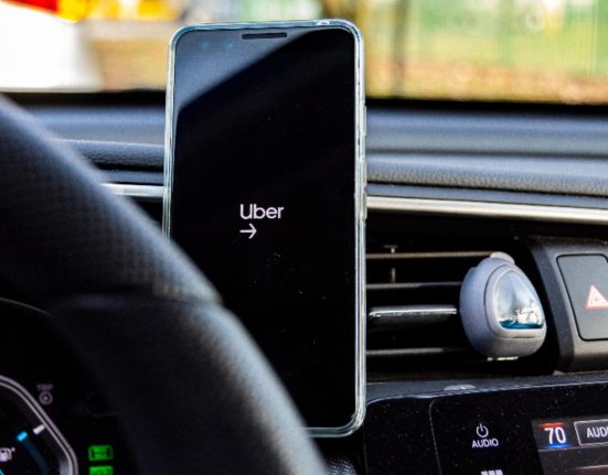 Firma de ridesharing din Ilfov controlata de ANAF