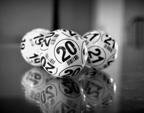 Loto 6 49 Report peste 5 milioane euro la categoria I
