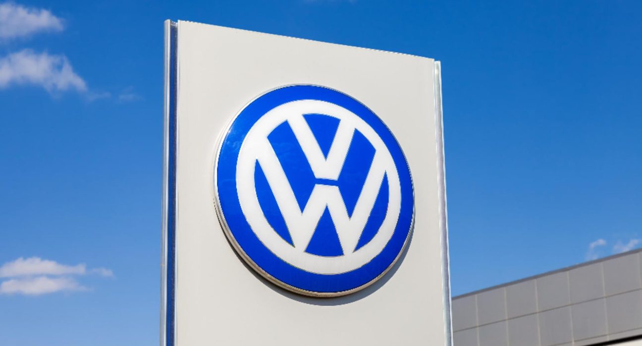 Peste 170000 de SUVuri Volkswagen rechemate din cauza riscului de incendiu