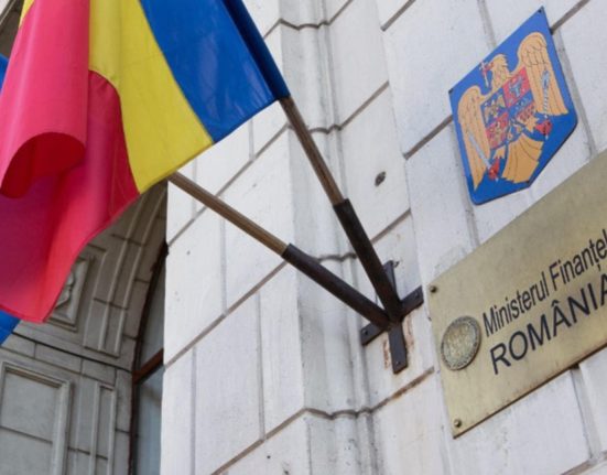 Romania a imprumutat aproape doua miliarde lei de la banci