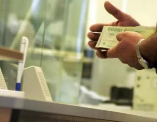 Romanii economisesc depozitele bancare au crescut in februarie