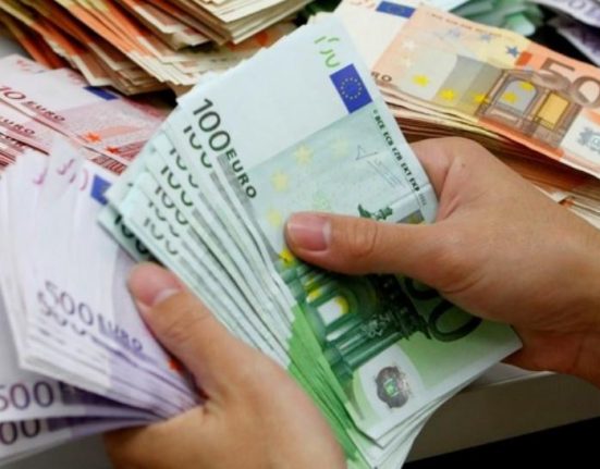 Romania saraceste rezervele valutare scad cu peste jumatate de miliard
